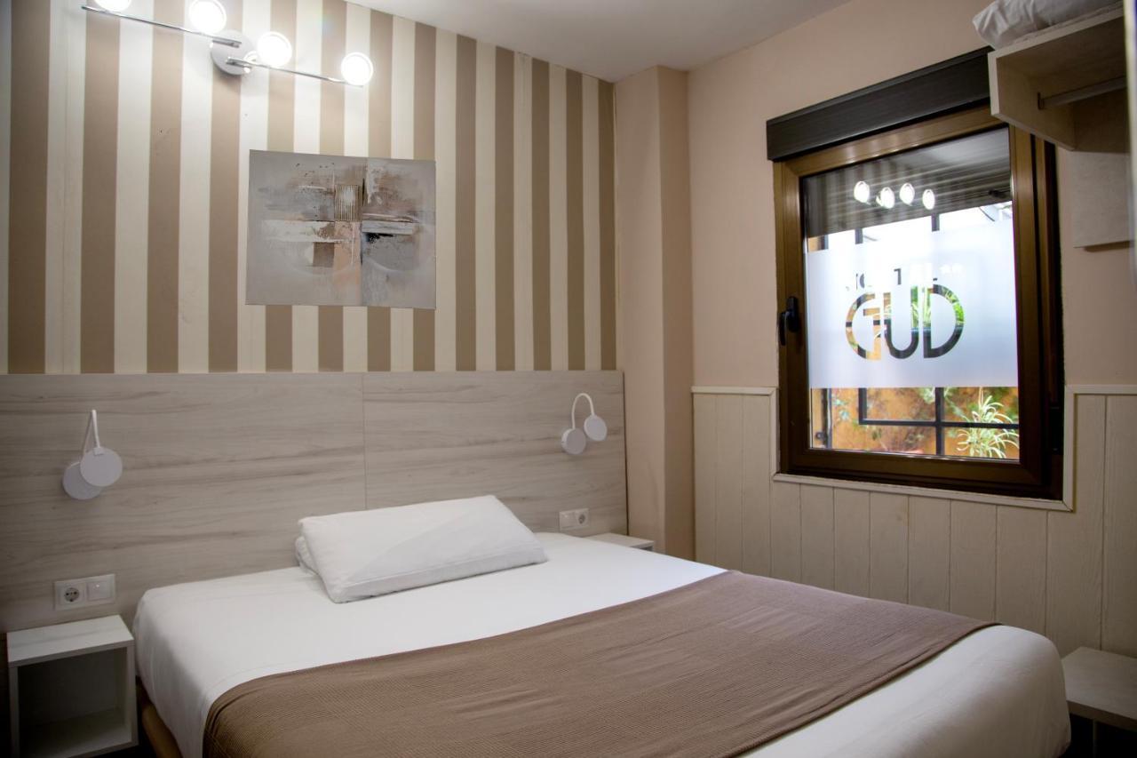 Hostal Gud Salamanca Buitenkant foto