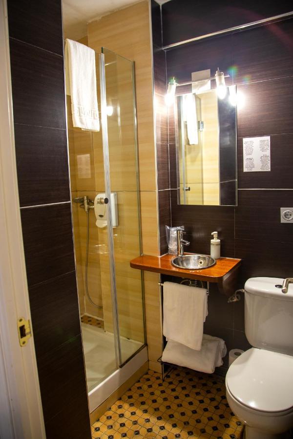 Hostal Gud Salamanca Buitenkant foto
