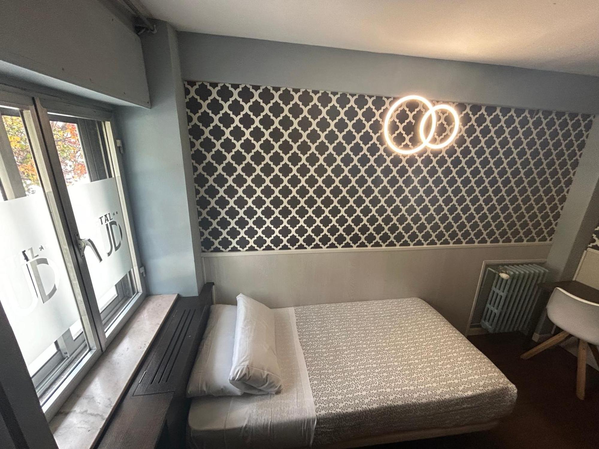 Hostal Gud Salamanca Buitenkant foto