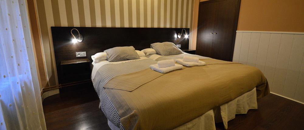 Hostal Gud Salamanca Buitenkant foto