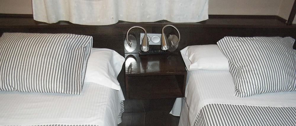 Hostal Gud Salamanca Buitenkant foto