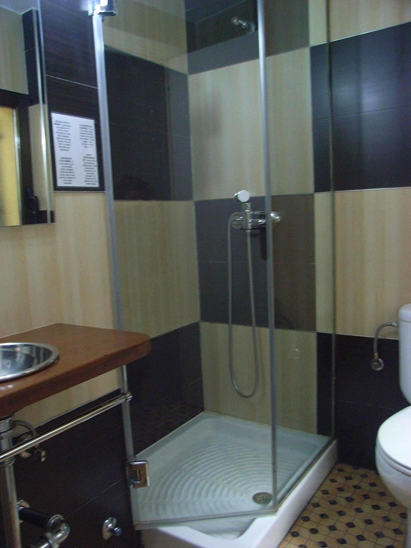 Hostal Gud Salamanca Buitenkant foto