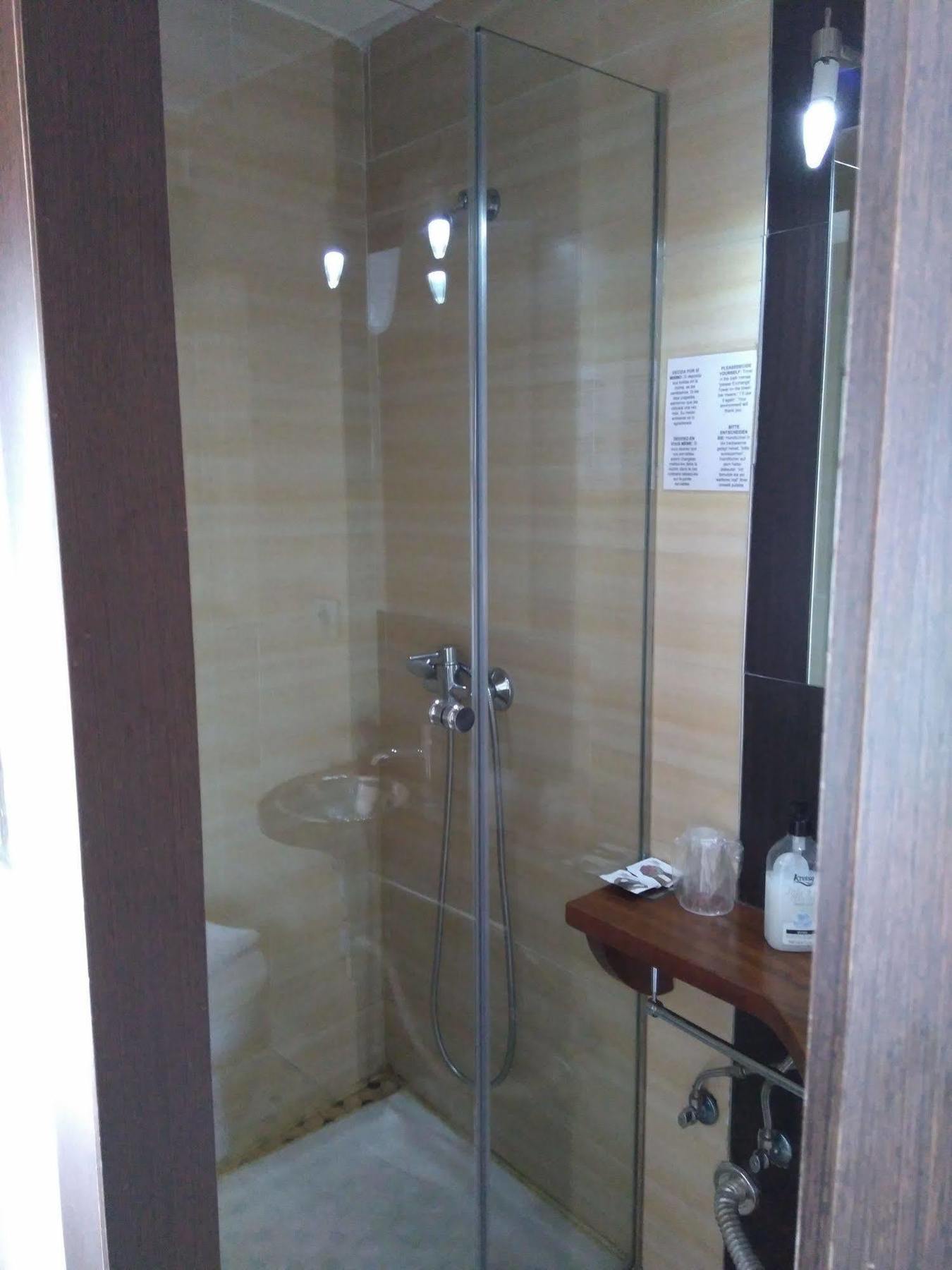 Hostal Gud Salamanca Buitenkant foto