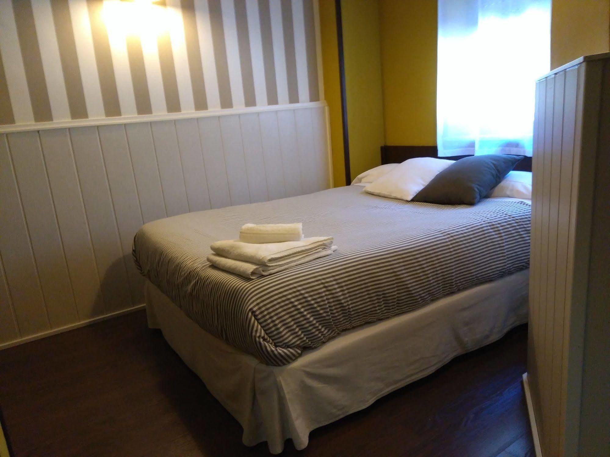 Hostal Gud Salamanca Buitenkant foto